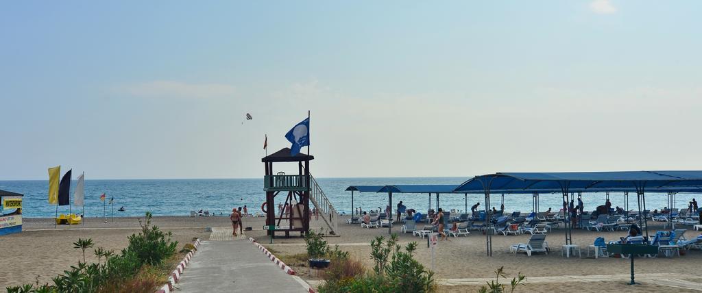森格海滩全包式Spa度假村 Kızılot 外观 照片